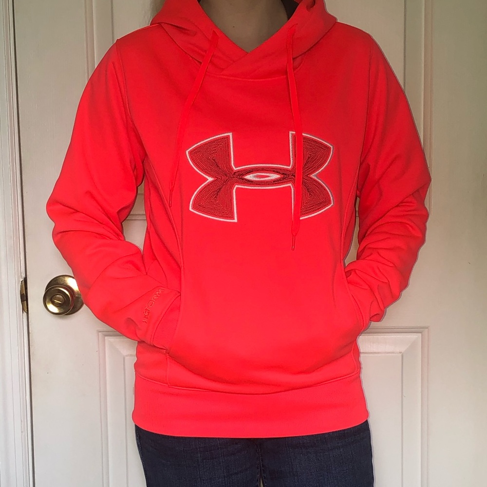 Women’s Under Armour Hoodie. Size Small. Like New.